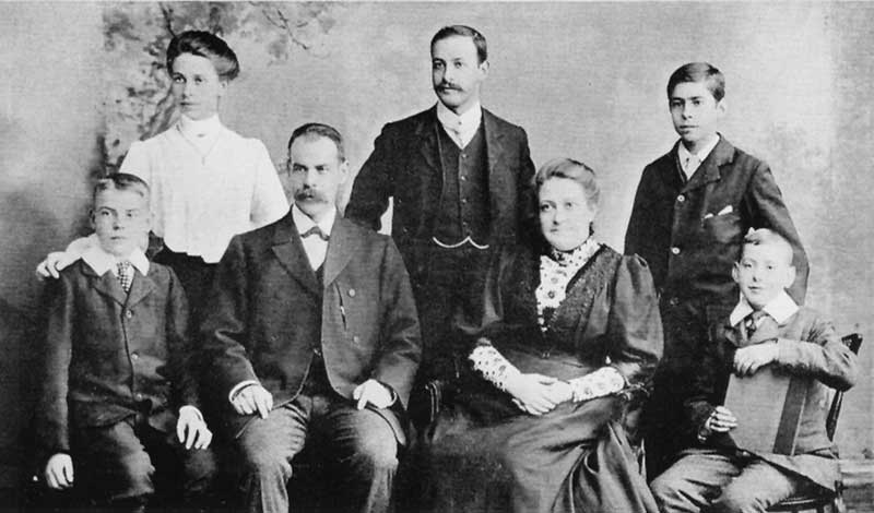 Wigglesworth and family